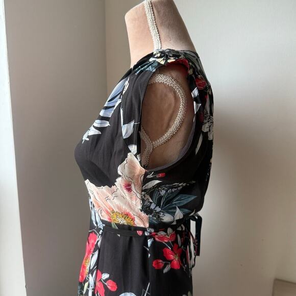 YUMI KIM Santorini Midi Wrap Dress Rain Forest Black Silk Floral Small Wedding - Picture 9 of 15